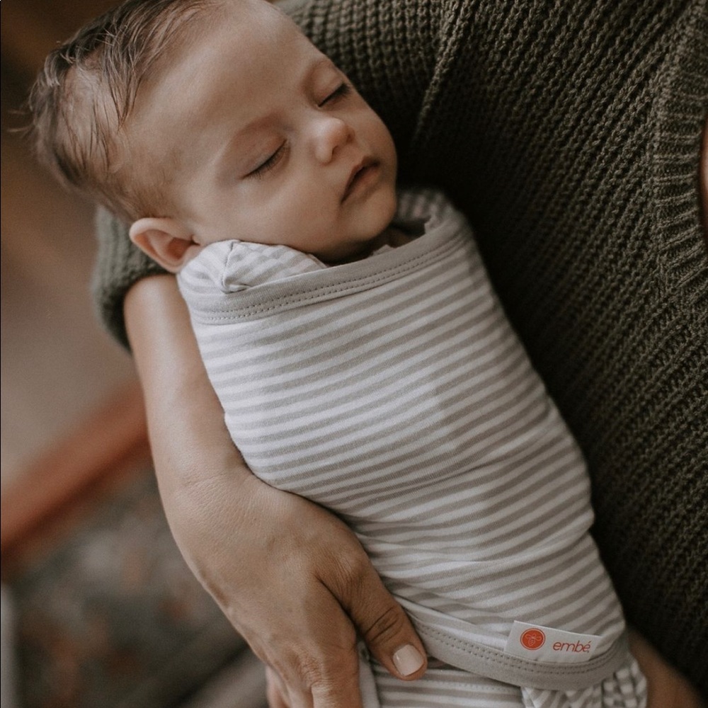 Embé Baby Swaddle